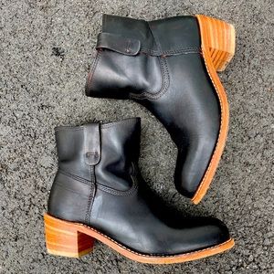 Red Wing Black Leather Ankle Boots W 9.5